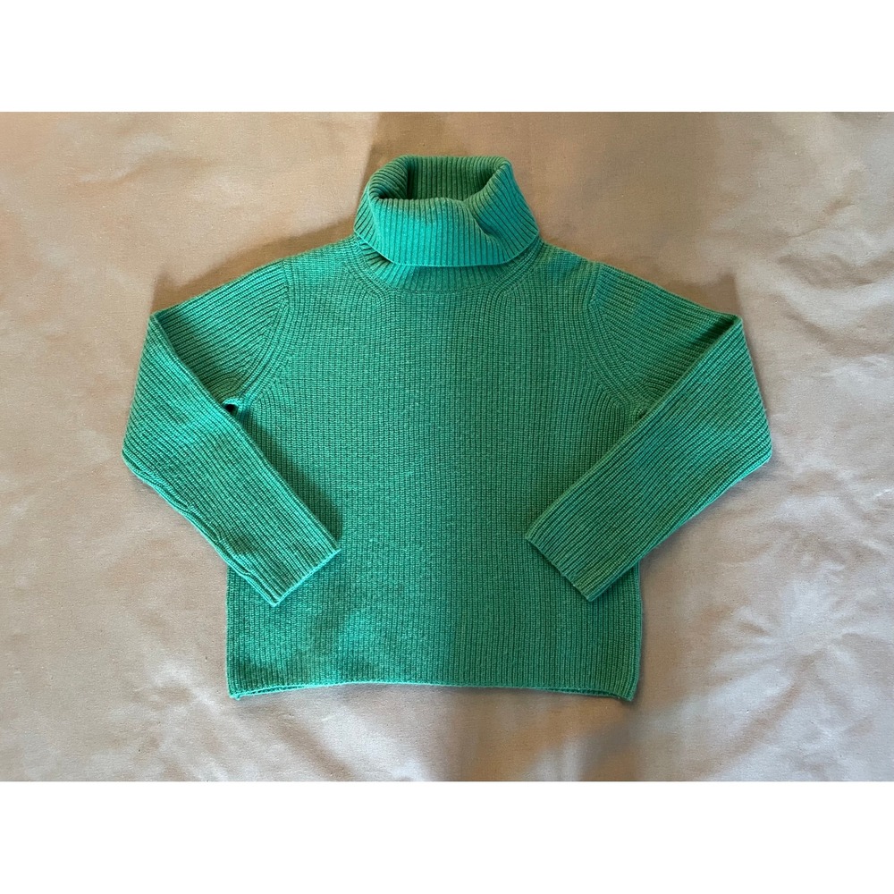 Banana Republic Cashmere Sweater Womens Sz M Green Turtleneck Cozy Luxury Chic